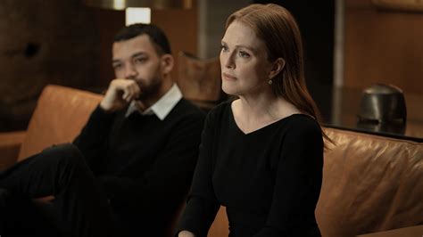 'Sharper' Review: Julianne Moore, Sebastian Stan in Apple TV.